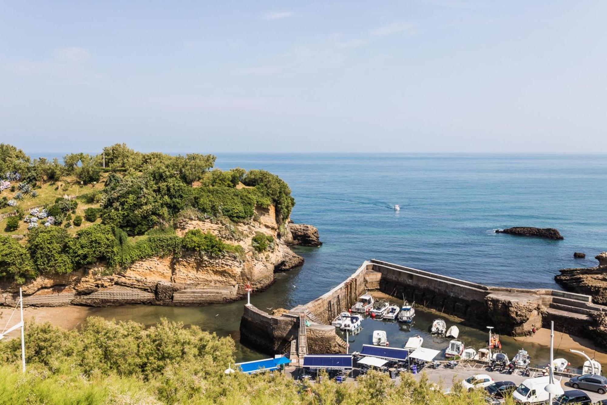 Apartment Balea Keyweek Seafront Duplex With Balcony Garage In Biarritz