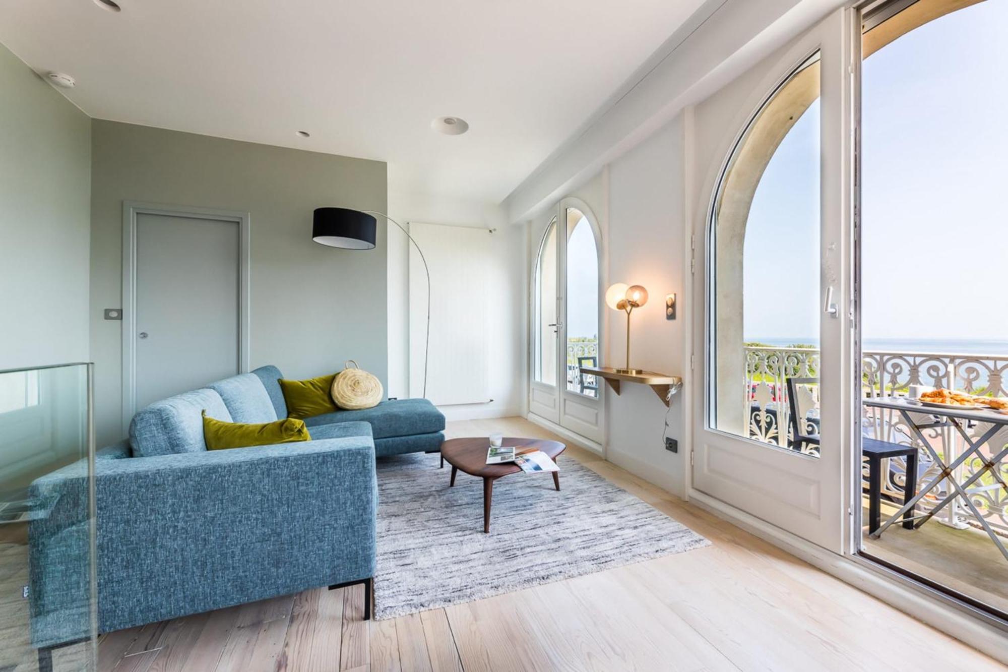 Balea Keyweek Seafront Duplex With Balcony Garage In Apartment Biarritz